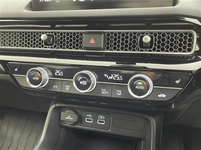 シビック LX ワンオーナー車 リアカメラ 地デジ オートエアコン サイドエアバッグ 盗難防止装置 2.0ETC LEDヘッドライト シートヒーター ターボ オートライト 横滑り防止装置 USB接続 ABS スマキー(14枚目)