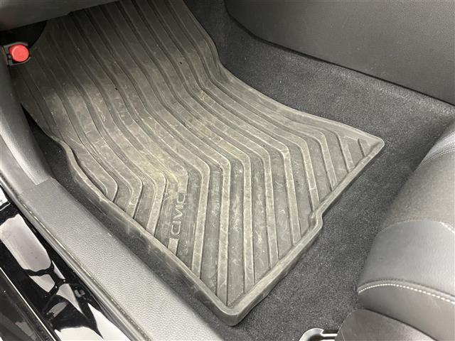 シビック LX ワンオーナー車 リアカメラ 地デジ オートエアコン サイドエアバッグ 盗難防止装置 2.0ETC LEDヘッドライト シートヒーター ターボ オートライト 横滑り防止装置 USB接続 ABS スマキー(23枚目)