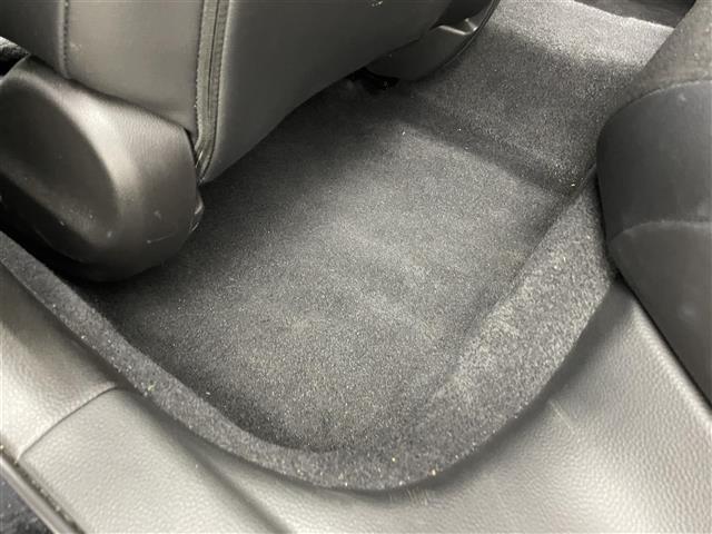 シビック LX ワンオーナー車 リアカメラ 地デジ オートエアコン サイドエアバッグ 盗難防止装置 2.0ETC LEDヘッドライト シートヒーター ターボ オートライト 横滑り防止装置 USB接続 ABS スマキー(27枚目)