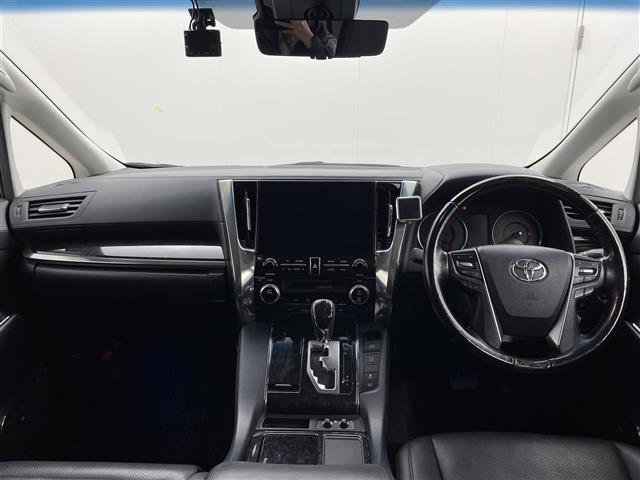 アルファード 2.5S Cパッケージ 両電動ドア 電動トランク 本革 レーダクルーズ コーナーセンサ オートLED パーキングサポート Bモニタ レーンキープ オットマン 地デジ サイドカメラ フロントカメラ エアロ DVD再生可能 3列(2枚目)