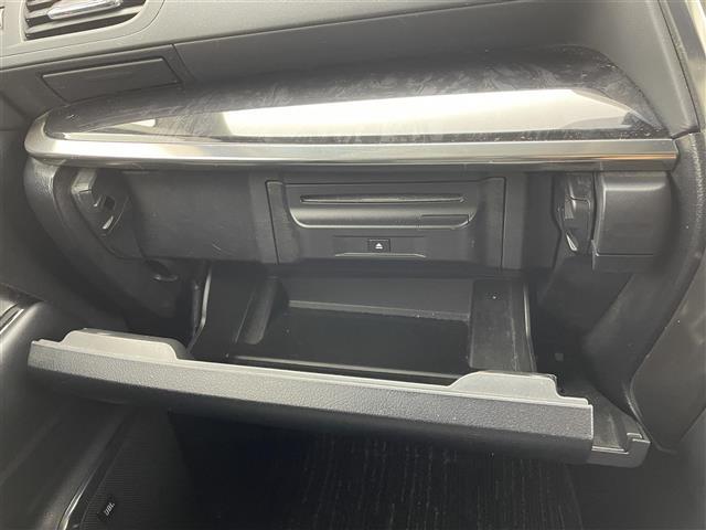 アルファード 2.5S Cパッケージ 両電動ドア 電動トランク 本革 レーダクルーズ コーナーセンサ オートLED パーキングサポート Bモニタ レーンキープ オットマン 地デジ サイドカメラ フロントカメラ エアロ DVD再生可能 3列(13枚目)