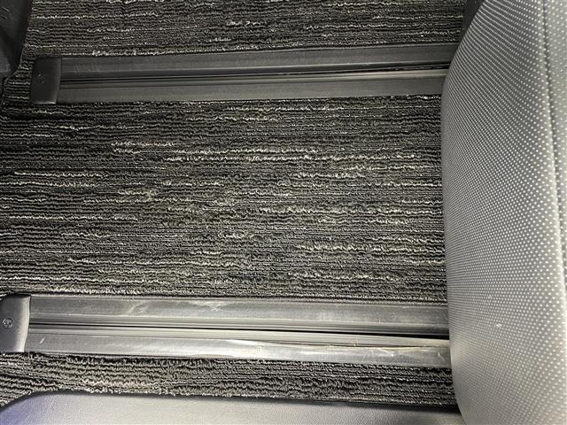 アルファード 2.5S Cパッケージ 両電動ドア 電動トランク 本革 レーダクルーズ コーナーセンサ オートLED パーキングサポート Bモニタ レーンキープ オットマン 地デジ サイドカメラ フロントカメラ エアロ DVD再生可能 3列(26枚目)