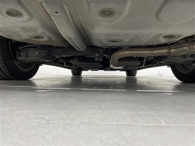 アルファード 2.5S Cパッケージ 両電動ドア 電動トランク 本革 レーダクルーズ コーナーセンサ オートLED パーキングサポート Bモニタ レーンキープ オットマン 地デジ サイドカメラ フロントカメラ エアロ DVD再生可能 3列(42枚目)