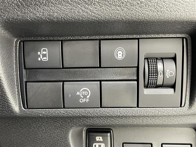 ルークス ハイウェイスター X アイスト 衝突被害軽減ブレ-キ ブルートゥース ハイビームA 助手席側オートスライドドア マルチビューカメラ 車線逸脱警報装置 横滑防止装置 コーナーソナー パークアシスト ETC LED パワステ(8枚目)