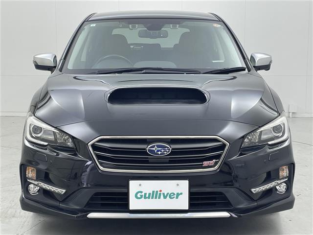 レヴォーグ １．６ＳＴＩスポーツアイサイト　アイサイト　純正ナビＡＭ　ＦＭ　ＣＤ　ＤＶＤ　ＢＴ　フルセグ　バックカメラ　ブラインドスポットモニター　レーダークルーズコントロール　レーンキープアシスト　パワーシート　コーナーセンサー　ＥＴＣ　本革（10枚目）