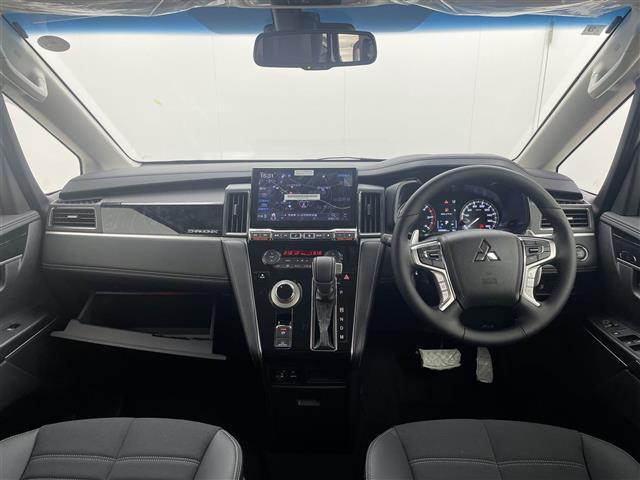 デリカD:5 シャモニー アイドリングS イモビ 衝突被害軽減装置 1オーナー Bluetoothオーディオ レーンキープ 助手席エアバッグ オートライト 地デジTV 電動リアゲート 4WD USB接続 シートH LED(2枚目)