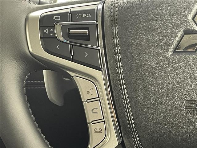 デリカD:5 シャモニー アイドリングS イモビ 衝突被害軽減装置 1オーナー Bluetoothオーディオ レーンキープ 助手席エアバッグ オートライト 地デジTV 電動リアゲート 4WD USB接続 シートH LED(6枚目)