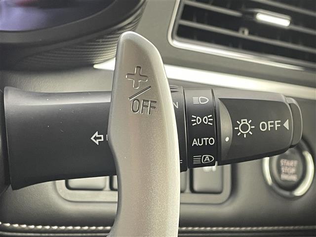 デリカD:5 シャモニー アイドリングS イモビ 衝突被害軽減装置 1オーナー Bluetoothオーディオ レーンキープ 助手席エアバッグ オートライト 地デジTV 電動リアゲート 4WD USB接続 シートH LED(9枚目)