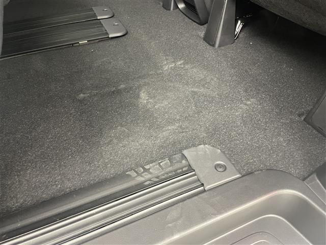 デリカD:5 シャモニー アイドリングS イモビ 衝突被害軽減装置 1オーナー Bluetoothオーディオ レーンキープ 助手席エアバッグ オートライト 地デジTV 電動リアゲート 4WD USB接続 シートH LED(23枚目)