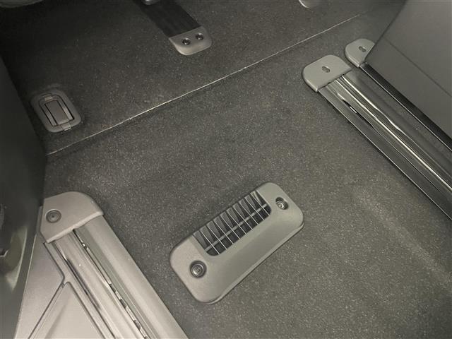 デリカD:5 シャモニー アイドリングS イモビ 衝突被害軽減装置 1オーナー Bluetoothオーディオ レーンキープ 助手席エアバッグ オートライト 地デジTV 電動リアゲート 4WD USB接続 シートH LED(27枚目)