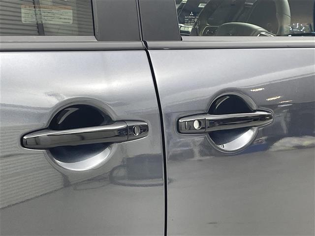 デリカD:5 シャモニー アイドリングS イモビ 衝突被害軽減装置 1オーナー Bluetoothオーディオ レーンキープ 助手席エアバッグ オートライト 地デジTV 電動リアゲート 4WD USB接続 シートH LED(41枚目)