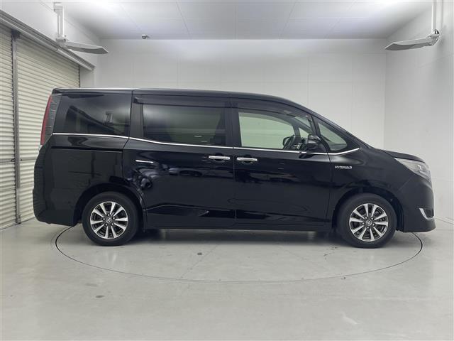 エスクァイア (36枚目)