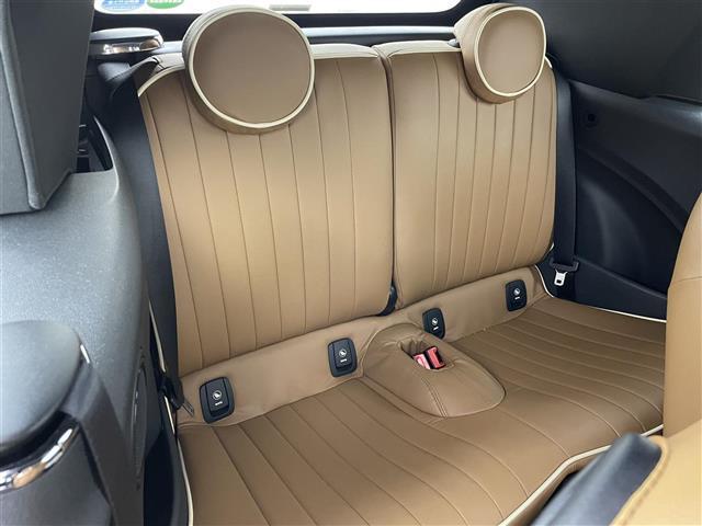 ＭＩＮＩ クーパー　コンバーチブル　ＬＥＤライト　Ｂカメラ　Ｂｌｕｅｔｏｏｔｈ　ＨＤＤナビ　インテリジェントＳ　ターボ　前席シートヒーター　横滑り防止　ＡＡＣ　オートライト　スマートキー　パーキングアシスト　キーレスエントリー　ＵＳＢ（23枚目）