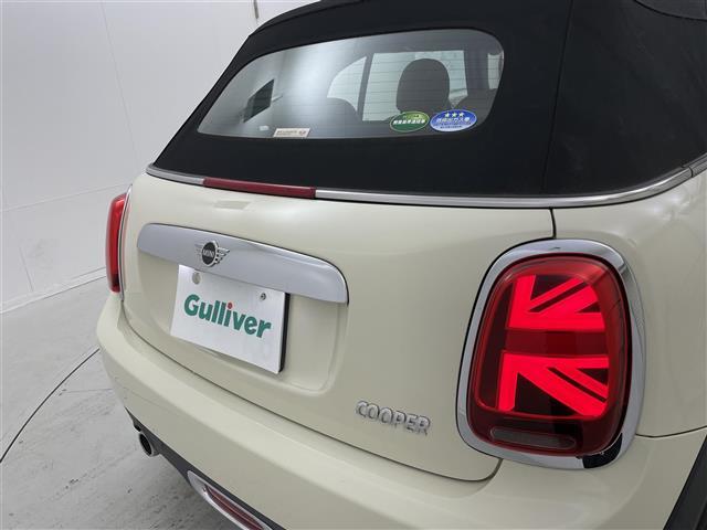 ＭＩＮＩ クーパー　コンバーチブル　ＬＥＤライト　Ｂカメラ　Ｂｌｕｅｔｏｏｔｈ　ＨＤＤナビ　インテリジェントＳ　ターボ　前席シートヒーター　横滑り防止　ＡＡＣ　オートライト　スマートキー　パーキングアシスト　キーレスエントリー　ＵＳＢ（35枚目）