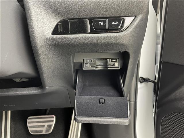 NX NX350h Fスポーツ ブルートゥース ナビ&TV PCS AHB レザー 100V キーレス シートクーラー LEDヘッドライト 電動リヤゲート ミュージックプレイヤー接続可 オートエアコン メモリーナビ スマートキー(12枚目)