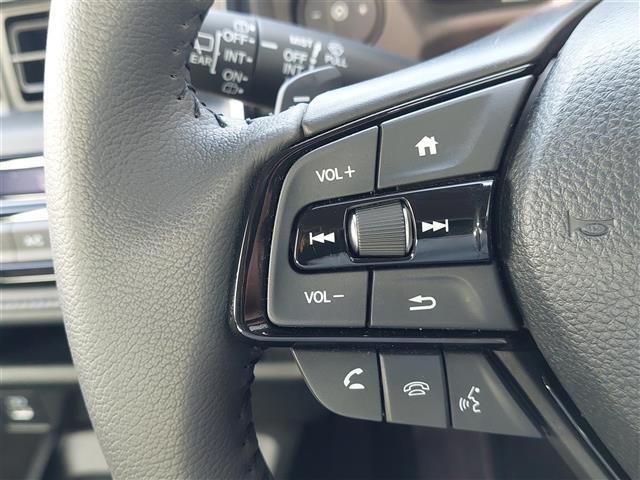 WR-V Z+ ブラックスタイル オートクルーズコントロール クリアランスソナー レーンアシスト LEDヘッドランプ フルセグ BT 盗難防止システム 衝突被害軽減システム USB スマートキー オートライト リアカメラ(13枚目)