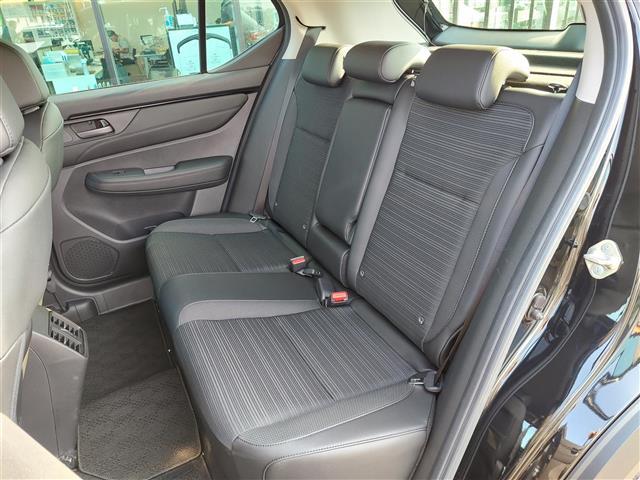 WR-V Z+ ブラックスタイル オートクルーズコントロール クリアランスソナー レーンアシスト LEDヘッドランプ フルセグ BT 盗難防止システム 衝突被害軽減システム USB スマートキー オートライト リアカメラ(27枚目)