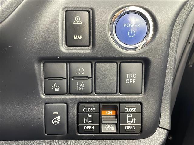 エスクァイア ハイブリッドＧｉプレミアムパッケジブラックテーラード　車線逸脱警報装置　誤発進抑制機能　Ｂｌｕｅｔｏｏｔｈオーディオ　ドライブレコーダ　オートハイビーム　エアロ　前後ソナー　ＥＴＣ２．０　Ｂカメラ　スマートキー　ナビ＆ＴＶ　イモビライザー　オートライト（17枚目）