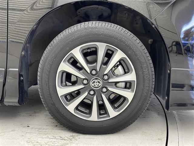 エスクァイア ハイブリッドＧｉプレミアムパッケジブラックテーラード　車線逸脱警報装置　誤発進抑制機能　Ｂｌｕｅｔｏｏｔｈオーディオ　ドライブレコーダ　オートハイビーム　エアロ　前後ソナー　ＥＴＣ２．０　Ｂカメラ　スマートキー　ナビ＆ＴＶ　イモビライザー　オートライト（41枚目）