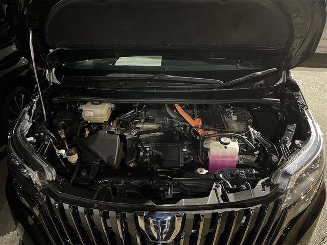 エスクァイア ハイブリッドＧｉプレミアムパッケジブラックテーラード　車線逸脱警報装置　誤発進抑制機能　Ｂｌｕｅｔｏｏｔｈオーディオ　ドライブレコーダ　オートハイビーム　エアロ　前後ソナー　ＥＴＣ２．０　Ｂカメラ　スマートキー　ナビ＆ＴＶ　イモビライザー　オートライト（42枚目）