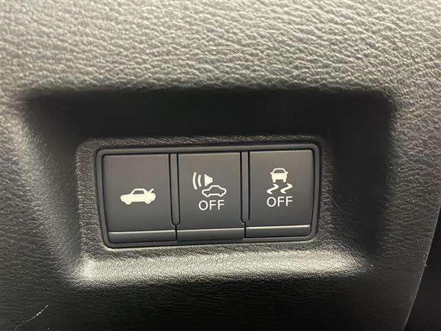 店頭販売もしておりますので、先に在庫が無くなってしまうこともございます。気になる車はまずはお問い合わせください！