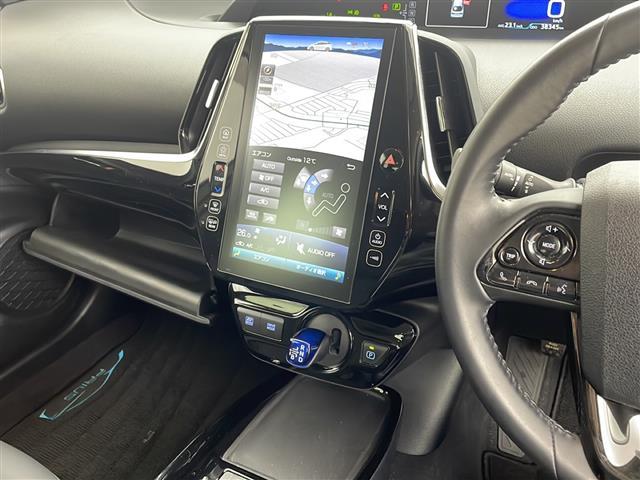 プリウス Ａツーリングセレクション　１１．６インチ純正メーカーオプションメモリナビ　ビルトインＥＴＣ　ドライブレコーダー　ヘッドアップディスプレイ　パーキングアシスト　ブラインドスポットモニター　ドアバイザー　前後クリアランスソナー（5枚目）