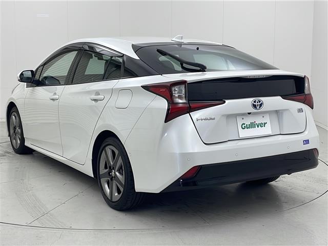 プリウス Ａツーリングセレクション　１１．６インチ純正メーカーオプションメモリナビ　ビルトインＥＴＣ　ドライブレコーダー　ヘッドアップディスプレイ　パーキングアシスト　ブラインドスポットモニター　ドアバイザー　前後クリアランスソナー（30枚目）