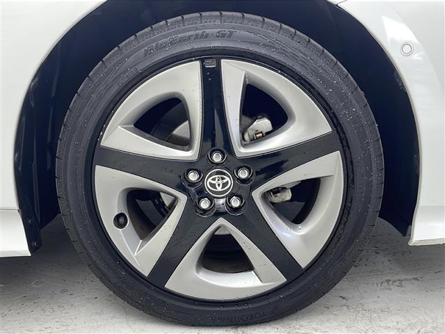 プリウス Ａツーリングセレクション　１１．６インチ純正メーカーオプションメモリナビ　ビルトインＥＴＣ　ドライブレコーダー　ヘッドアップディスプレイ　パーキングアシスト　ブラインドスポットモニター　ドアバイザー　前後クリアランスソナー（41枚目）