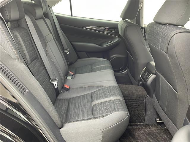 クラウンハイブリッド アスリートＳ　純正メーカーオプションメモリナビ　フルセグテレビ　バックカメラ　前方ドライブレコーダー　前席パワーシート　ステアリングヒーター　ビルトインＥＴＣ　純正１７インチＡＷ　スマートキー　シ－トヒ－タ－　ＰＷ（13枚目）