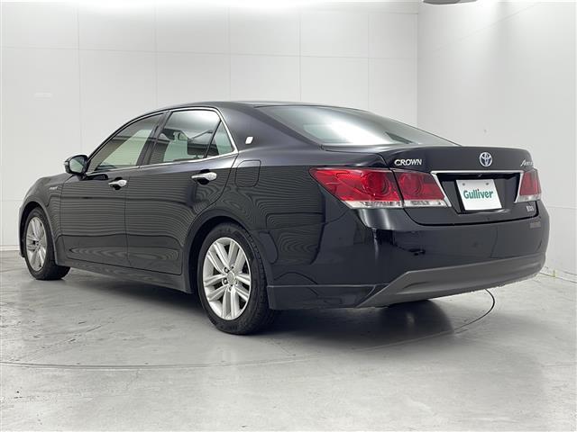 クラウンハイブリッド アスリートＳ　純正メーカーオプションメモリナビ　フルセグテレビ　バックカメラ　前方ドライブレコーダー　前席パワーシート　ステアリングヒーター　ビルトインＥＴＣ　純正１７インチＡＷ　スマートキー　シ－トヒ－タ－　ＰＷ（43枚目）