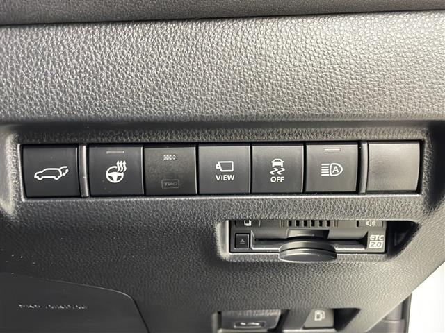 ハリアーハイブリッド Z レザーパッケージ ナビTV アラウンドモニター Bluetooth接続 LEDライト 本革 シートクーラー エアコン 横滑り防止 ETC2.0 ドラレコ付 Pシート メディアプレイヤー接続 キーレスエントリー 4WD(8枚目)