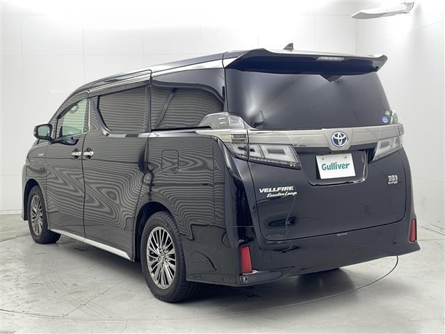ヴェルファイアハイブリッド エグゼクティブラウンジZ 電動Rゲート TSS レザーシート 横滑り防止機能 ETC2.0 AC100V電源 フルセグTV 3列シート エアバッグ メモリーナビ LEDヘッドランプ エアコン 4WD スマートキー オットマン(32枚目)