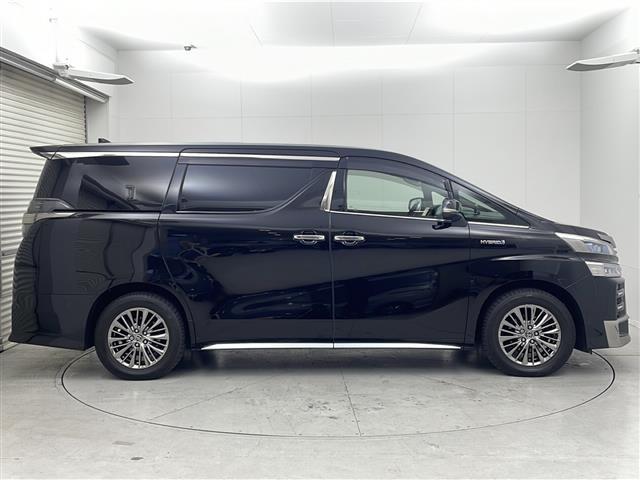 ヴェルファイアハイブリッド エグゼクティブラウンジZ 電動Rゲート TSS レザーシート 横滑り防止機能 ETC2.0 AC100V電源 フルセグTV 3列シート エアバッグ メモリーナビ LEDヘッドランプ エアコン 4WD スマートキー オットマン(35枚目)