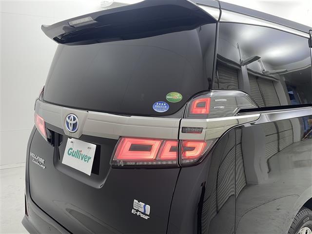 ヴェルファイアハイブリッド エグゼクティブラウンジZ 電動Rゲート TSS レザーシート 横滑り防止機能 ETC2.0 AC100V電源 フルセグTV 3列シート エアバッグ メモリーナビ LEDヘッドランプ エアコン 4WD スマートキー オットマン(38枚目)