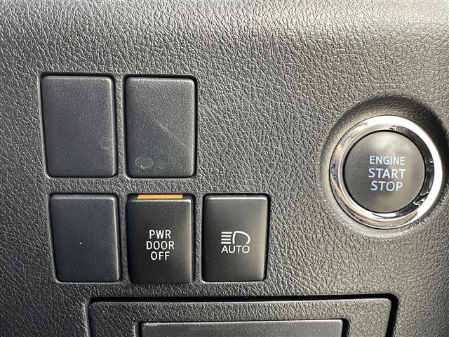 アルファード 2.5S タイプゴールド 衝突軽減システム 電動Rゲート ABS 両側オートスライドドア LEDライト クリアランスソナー アイドリングストップ エアバッグ キーレス ドラレコ 3列シート BT リアオートエアコン 4WD(12枚目)