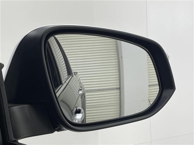 ハイラックス Z アイドリングSTOP プリクラッシュS 車線逸脱警報装置 キーフリーシステム ターボ付 フルセグ地デジ 運転席助手席エアバック BLUETOOTH バックモニタ USB パワーウインドウ ETC搭載(4枚目)