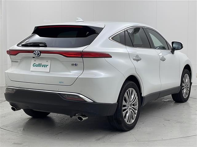 ハリアーハイブリッド Z レザーパッケージ Cソナー 全方位モニタ 追従式クルコン 電動トランク 車線逸脱警報装置 シートヒータ Fカメラ BTオーディオ 100V電源 地デジ 横滑防止 盗難防止システム オートハイビーム シートクーラー 革(34枚目)