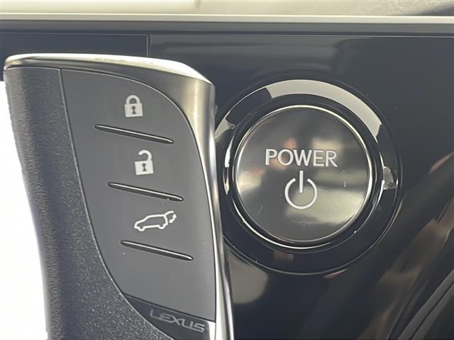 ＲＸ ＲＸ５００ｈ　Ｆスポーツパフォーマンス　純正ナビシステム／ＴＶ　／ＣａｒＰｌａｙ　／Ｂｌｕｅｔｏｏｔｈ　／ＵＳＢ入力／全周囲カメラ／デジタルインナーミラー／ブラインドスポットモニター／ビルトインＥＴＣ２．０／ヘッドアップディスプレイ　ＬＥＤ（5枚目）