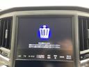 クラウンハイブリッド アスリートＳ　純正メーカーオプションメモリナビ　フルセグテレビ　バックカメラ　前方ドライブレコーダー　前席パワーシート　ステアリングヒーター　ビルトインＥＴＣ　純正１７インチＡＷ　スマートキー　シ－トヒ－タ－　ＰＷ（7枚目）