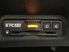 ����С����롼�פǤϼ��ץ᡼���������׼ּ�򤪼�갷�����Ƥ���ޤ��������󣴣���Ź�ޤκ߸ˤ��椫�餪���ͤ˥ԥå���ΰ������Ƥ��ޤ��� 4