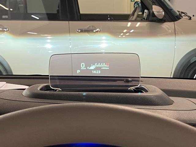 ワゴンＲスマイル ＨＹＢＲＩＤ　Ｘ　バックカメラ　オートライト　Ｂｌｕｅｔｏｏｔｈ　スライドドア　純正ナビ　プッシュスタート　シートヒーター　オートエアコン　ＥＴＣ　スズキセーフティーサポート　衝突被害軽減システム　アイドリングストップ（16枚目）