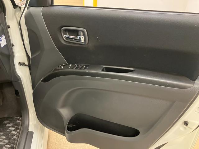 ソリオ BLACK&WHITEII-DJE 3型 バックカメラ オートライト スライドドア プッシュスタート シートヒーター オートエアコン ETC ワンオーナー 衝突被害軽減システム アイドリングストップ 横滑り防止機能 衝突安全ボディ AW15(33枚目)