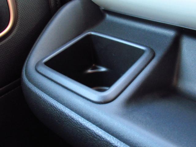 ワゴンＲスマイル ＨＹＢＲＩＤ　Ｘ　２型　スライドドア　純正ナビ　プッシュスタート　スズキセーフティーサポート　衝突被害軽減システム　衝突安全ボディ　盗難防止システム（28枚目）