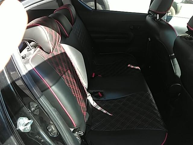 アクア Ｓ　ワンオーナー　キーレス　フルセグ　ナビ＆ＴＶ　１５アルミホイール　エアバッグ　オートマ　フル装備　助手席エアバッグ　ＥＴＣ　バックカメラ　スマートキー（12枚目）