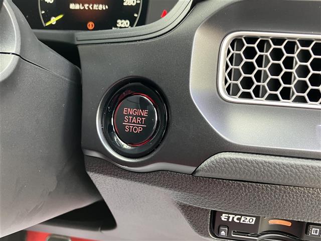 シビック タイプＲ　登録済未使用車　ホンダセンシング　ＨｏｎｄａＣＯＮＮＥＣＴディスプレイ（ナビ／フルセグ／ＢＴ／ＵＳＢ／ＡｐｐｌｅＣａｒＰｌａｙ／ＡｎｄｒｏｉｄＡｕｔｏ）　バックカメラ　オートブレーキホールド　ＬＫＡ（29枚目）