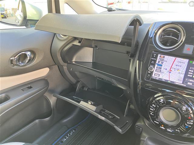 ノート ｅ－パワー　Ｘ　ワンオーナー　エマージェンシーブレーキ　ＬＤＷ　インテリキー　プッシュスタート　純正ナビ　アランドビューモニター　ドラレコ　デジタルインナーミラー　ＬＥＤヘッドライト　オートライト　ＥＴＣ　ＵＳＢ接続（31枚目）