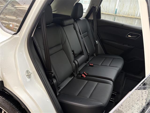 エクストレイル G e-4ORCE BOSEサウンド プロパイロット プロパイロットパーキング 黒革シート 全席シートヒーター 前席パワーシート パワーバックドア 純正メーカーナビ アラウンドビューモニター デジタルインナーミラー PS(34枚目)