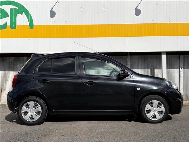 マーチ Ｘ　Ｖセレクション　ワンオーナー　純正ナビ　バックカメラ　スマートキー　プッシュスタート　ドライブレコーダー　ＥＴＣ　オートリトラクタブルミラー　オートライト　アイドリングストップ　リアガラススモークフィルム施工　ＵＳＢ（7枚目）