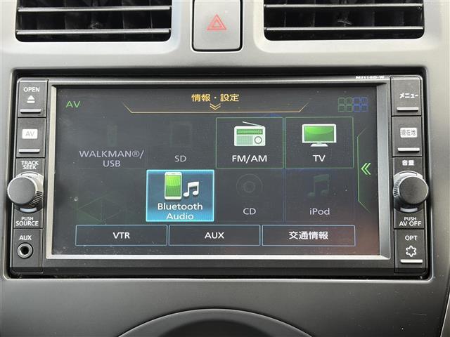 マーチ Ｘ　Ｖセレクション　ワンオーナー　純正ナビ　バックカメラ　スマートキー　プッシュスタート　ドライブレコーダー　ＥＴＣ　オートリトラクタブルミラー　オートライト　アイドリングストップ　リアガラススモークフィルム施工　ＵＳＢ（24枚目）