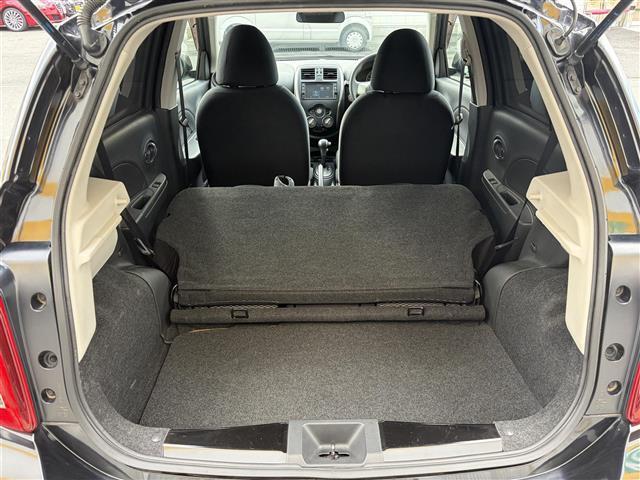 マーチ Ｘ　Ｖセレクション　ワンオーナー　純正ナビ　バックカメラ　スマートキー　プッシュスタート　ドライブレコーダー　ＥＴＣ　オートリトラクタブルミラー　オートライト　アイドリングストップ　リアガラススモークフィルム施工　ＵＳＢ（39枚目）